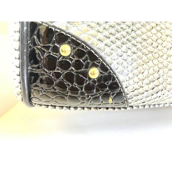 Samantha Brown Croc-Embossed Dowel Travel Bag Black/white - Picture 4 of 16